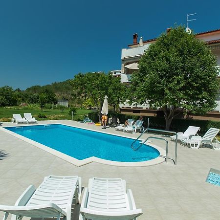 Apartments Renata Banjol Екстериор снимка
