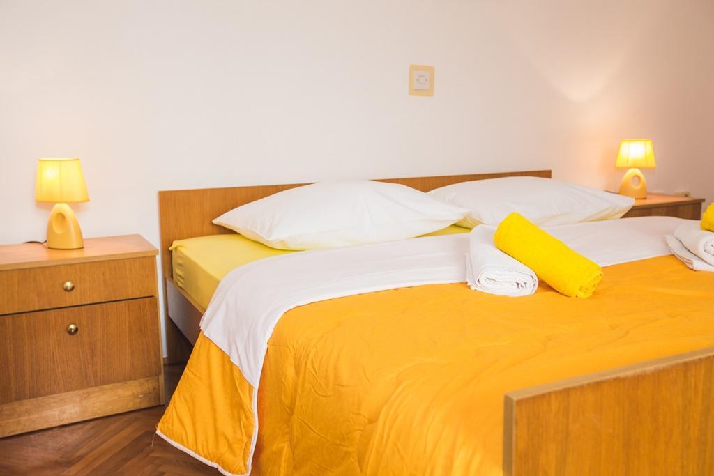 Apartments Renata Banjol Стая снимка